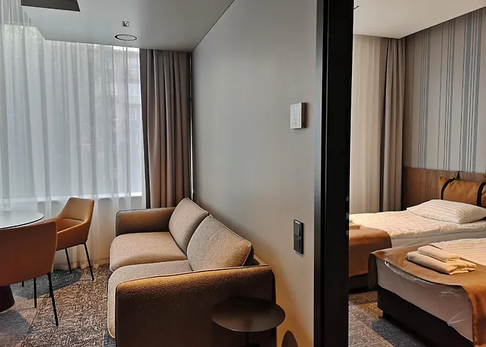 潘塔德乌什酒店